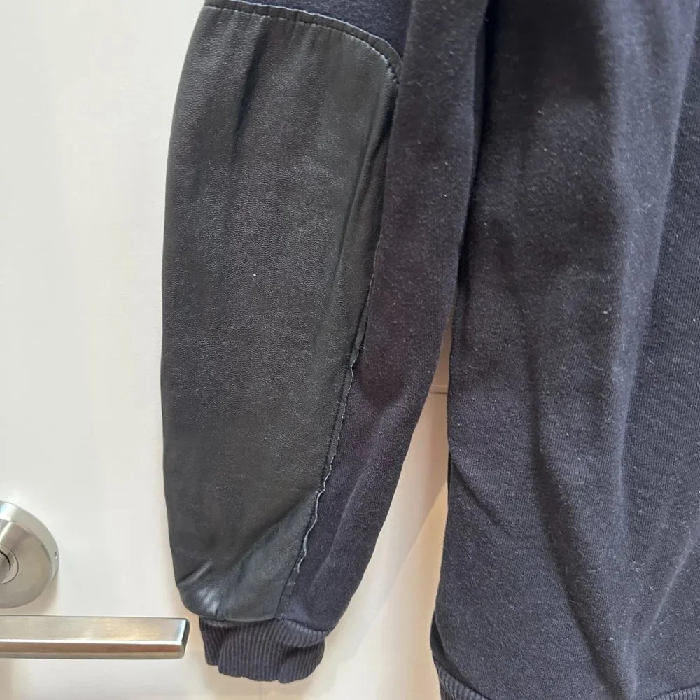 Aritzia Wilfred Free Dree Hoodie Black - Picture 4 of 5